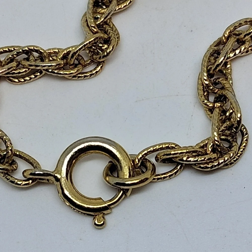 * Vintage Crown Trifari Gold Tone Ornate Door Knocker Necklace